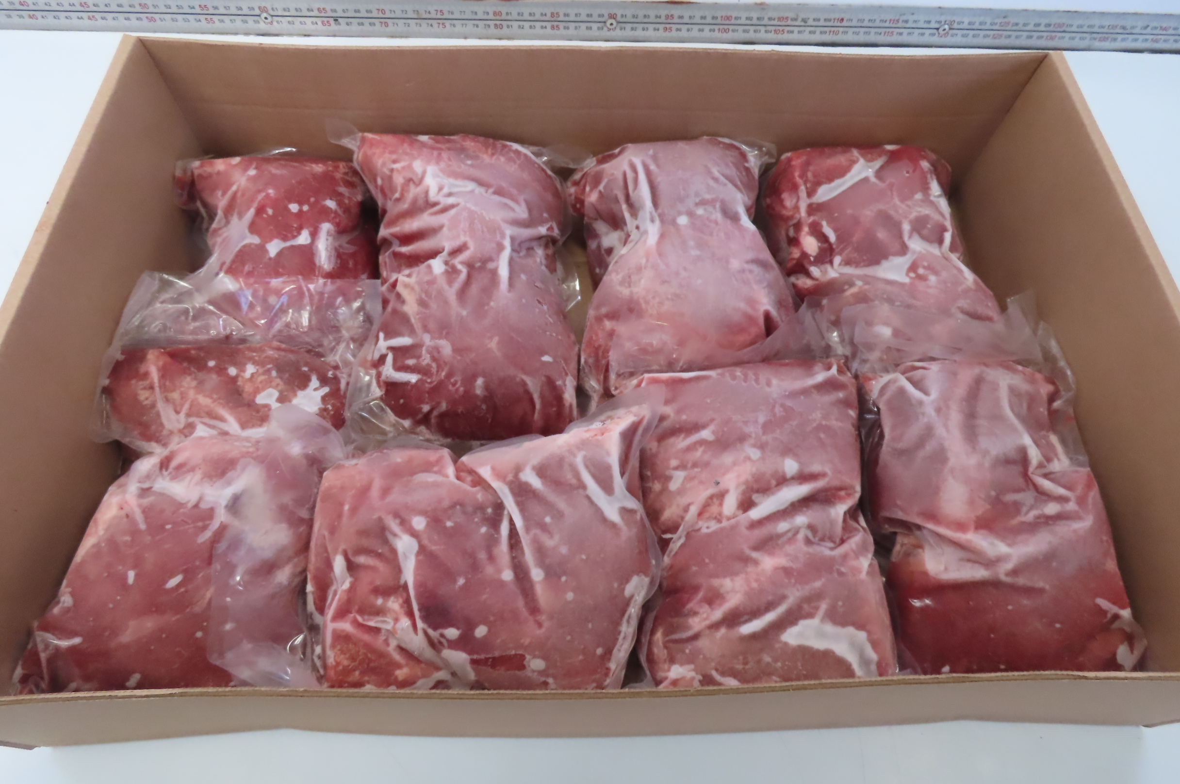 Говядина, щековина зачищенная, блок